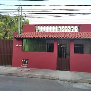 Casa Riker Сasa de vacaciones Cancún